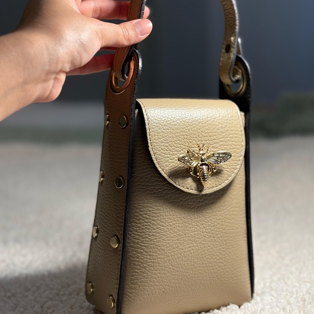 Bee Embellished Tan Leather Bag